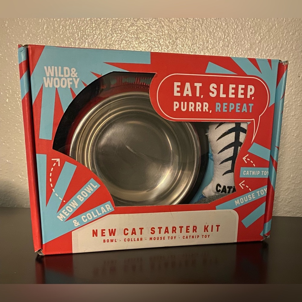 Wild & Woofy New Cat Starter Kit | Bowl, Collar, Mouse & Catnip Toy | Gift Set